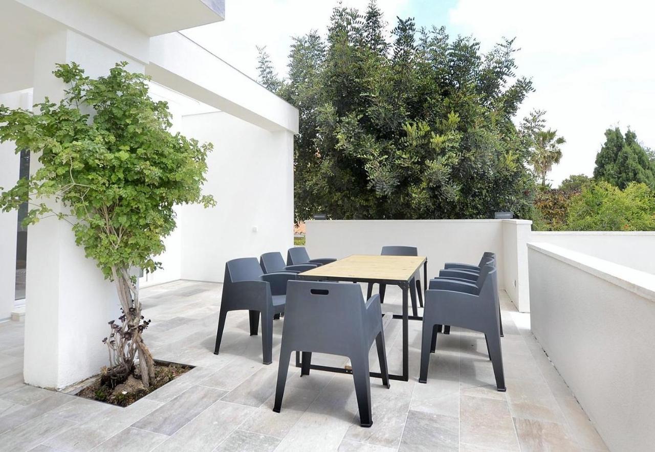 كاليبي Villa Royale Private Pool Top Of The Hill Superb Views المظهر الخارجي الصورة